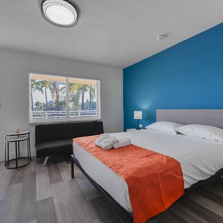 Amazing Balcony Studio At The Beach With Parking -M44 Hollywood Buitenkant foto